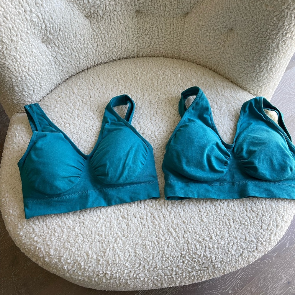 Rhonda Shear bras w pads